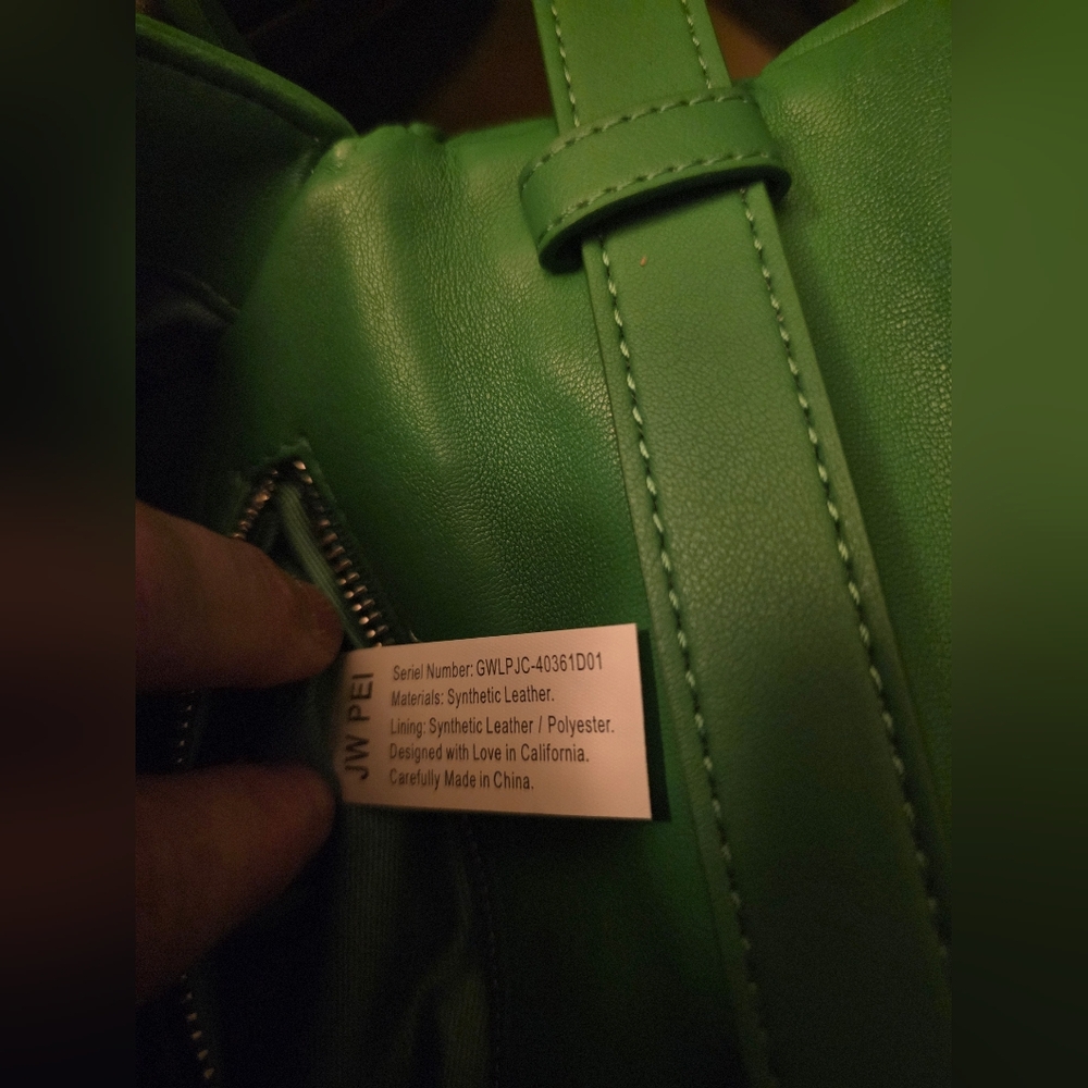 JW PEI Maze Crossbody Bag Grass Green - Picture 11 of 12